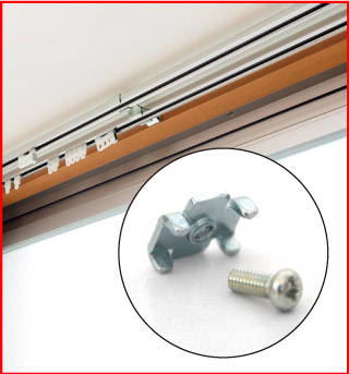 アルミブラインド取り付け方。専用金具を使ってカーテンレールに取り付ける方法。