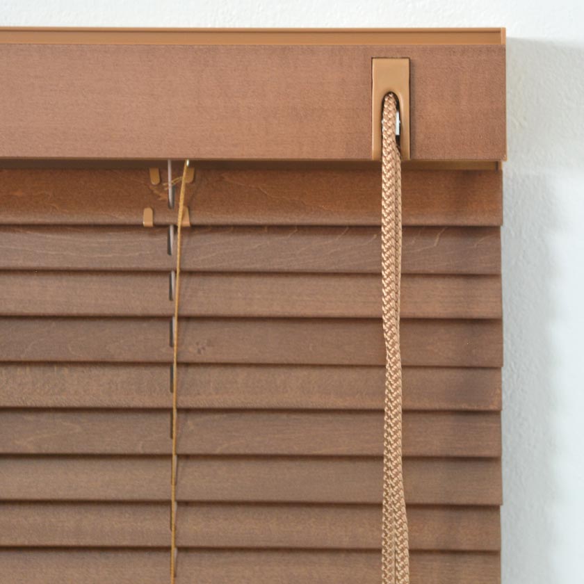 格安ウッドブラインドの質感アップです。